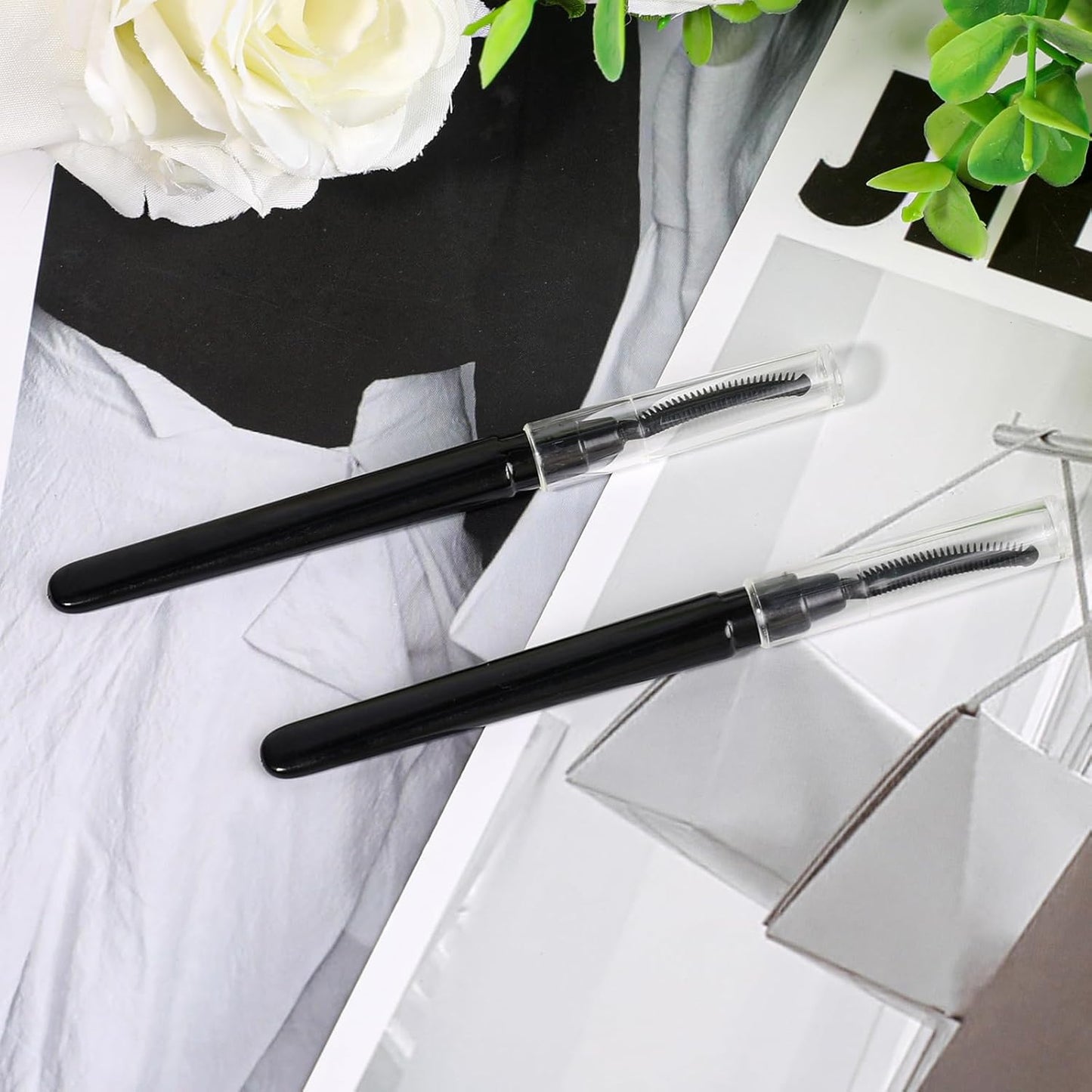 8 Pcs Silicone Eyelash Wands Brushes Mascara Eyelash Separator Black Eyelash Comb Eyebrow Brush Eyelashes Definer with Lid Lash Separating Comb Brow Grooming Brush-FemmiqueWomen