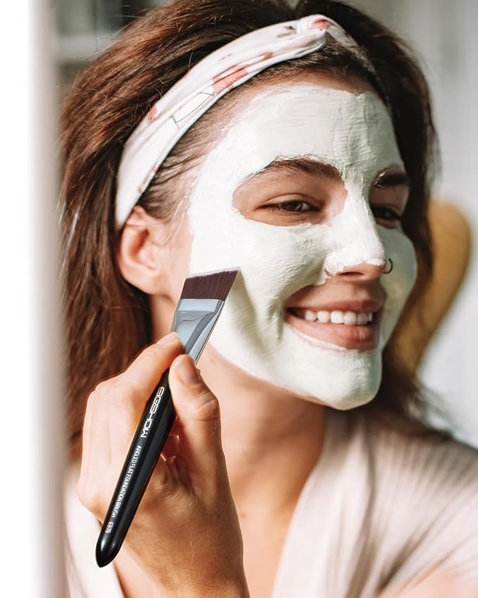 EIGSHOW Angled Flat Foundation Brush, Vegan Synthetic Bristles, Streak Free Application, Face Makeup Brush For Blending Liquid, Cream, Face Mask (E870)-FemmiqueWomen