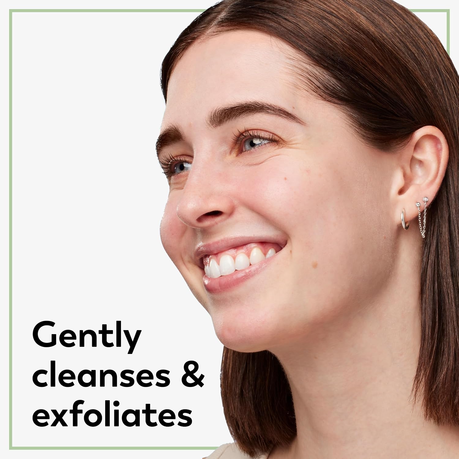 Olay Daily Facials for Clean Sensitive Skin, Makeup Remover Wipes, Soap-Free and Fragrance-Free Cleanser Cloths, 33 Count (Pack of 3)-FemmiqueWomen