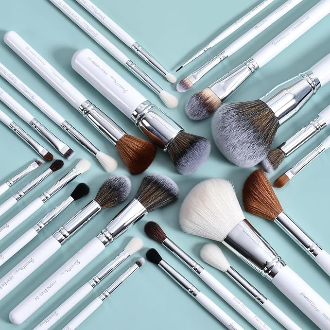 Professional Makeup Artist Brushes Set 26Pcs Real Natural Goat Hair Labeled White Makeup Brush Set with Foundation Powder blush concealer blending eyeshadow contour make up brushes set-FemmiqueWomen