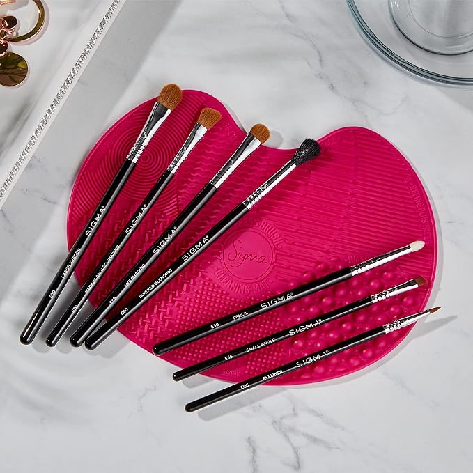 Sigma Beauty Basic Eye Makeup Brush Set – Classic Eye Makeup Brushes with Premium Fibers and Sleek, Durable Handles for Eyeliner, Eyeshadow, & Eyebrows, Includes 7 Black Makeup Brushes-FemmiqueWomen