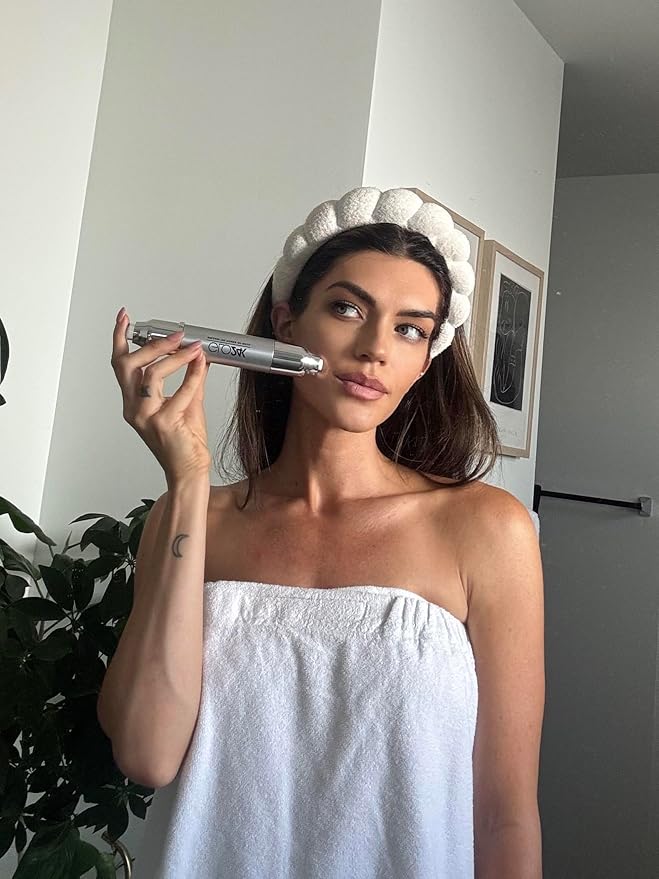 GLO24K Instant Wrinkle Filler for Face, XL Lifting Cream for Eye and Face, Lift and Tightening Non-Invasive with Hyaluronic Acid, 24k Gold, Peptides and Vitamins for Youthful Appearance, 1.2 fl oz-FemmiqueWomen