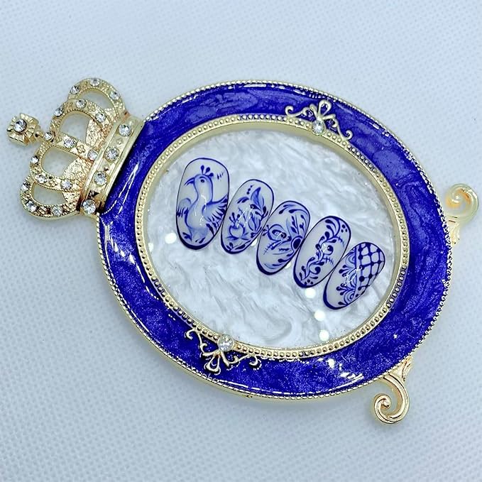 3 Pcs Nail Art Palette, Nail Art Painting Mixed Color Palettes Crown Nail Holder Retro Nail Art Display Board, Nail Art Display Tools Photography Props-FemmiqueWomen