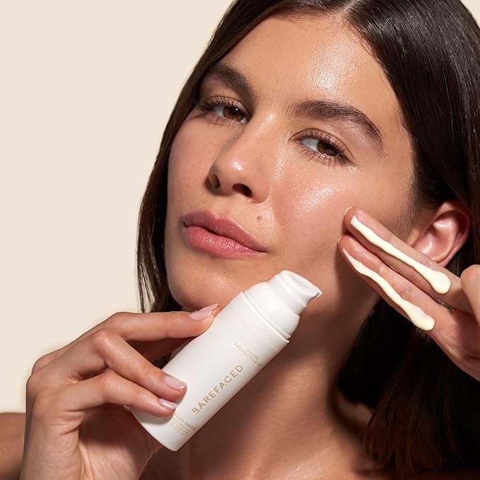 Barefaced Sheer Protection SPF 50+ – Broad-Spectrum Face Sunscreen for women with Zinc Oxide, Niacinamide & Hyaluronic Acid – Oil-Free UV Protection, Hydration & Anti-Aging with Universal Tint (60ml)-FemmiqueWomen