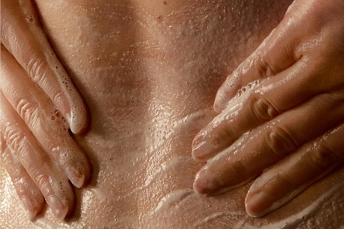 Aesop Geranium Leaf Body Cleanser | For All Skin Types To Cleanse Without Drying Out | Geranium Leaf, Mandarin Rind, Bergamot Rind | 16.9 oz / 500mL-FemmiqueWomen