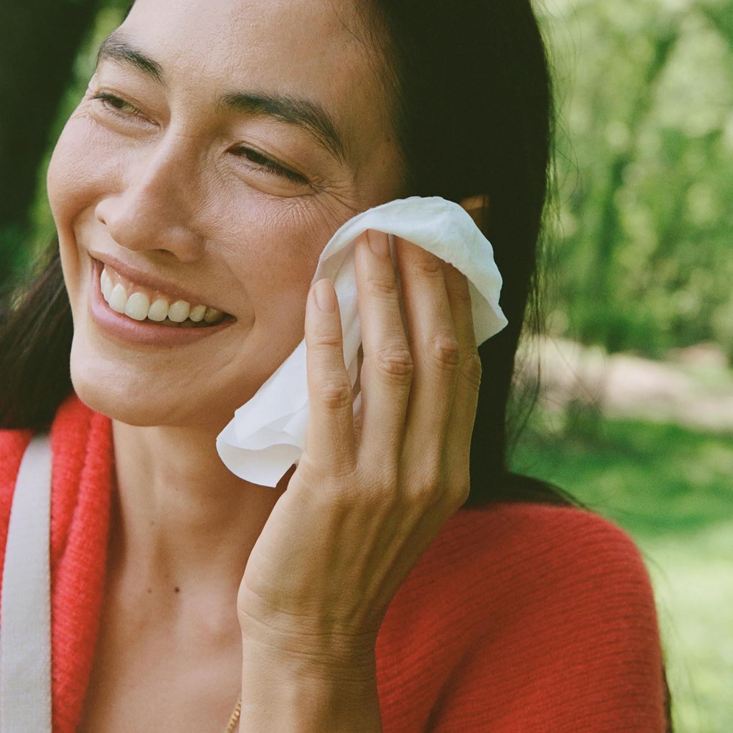 Ursa Major Essential Face Wipes | Natural, Biodegradable, Cruelty-Free | Cleanse, Exfoliate, Soothe and Hydrate | Individually Wrapped | 40 count-FemmiqueWomen