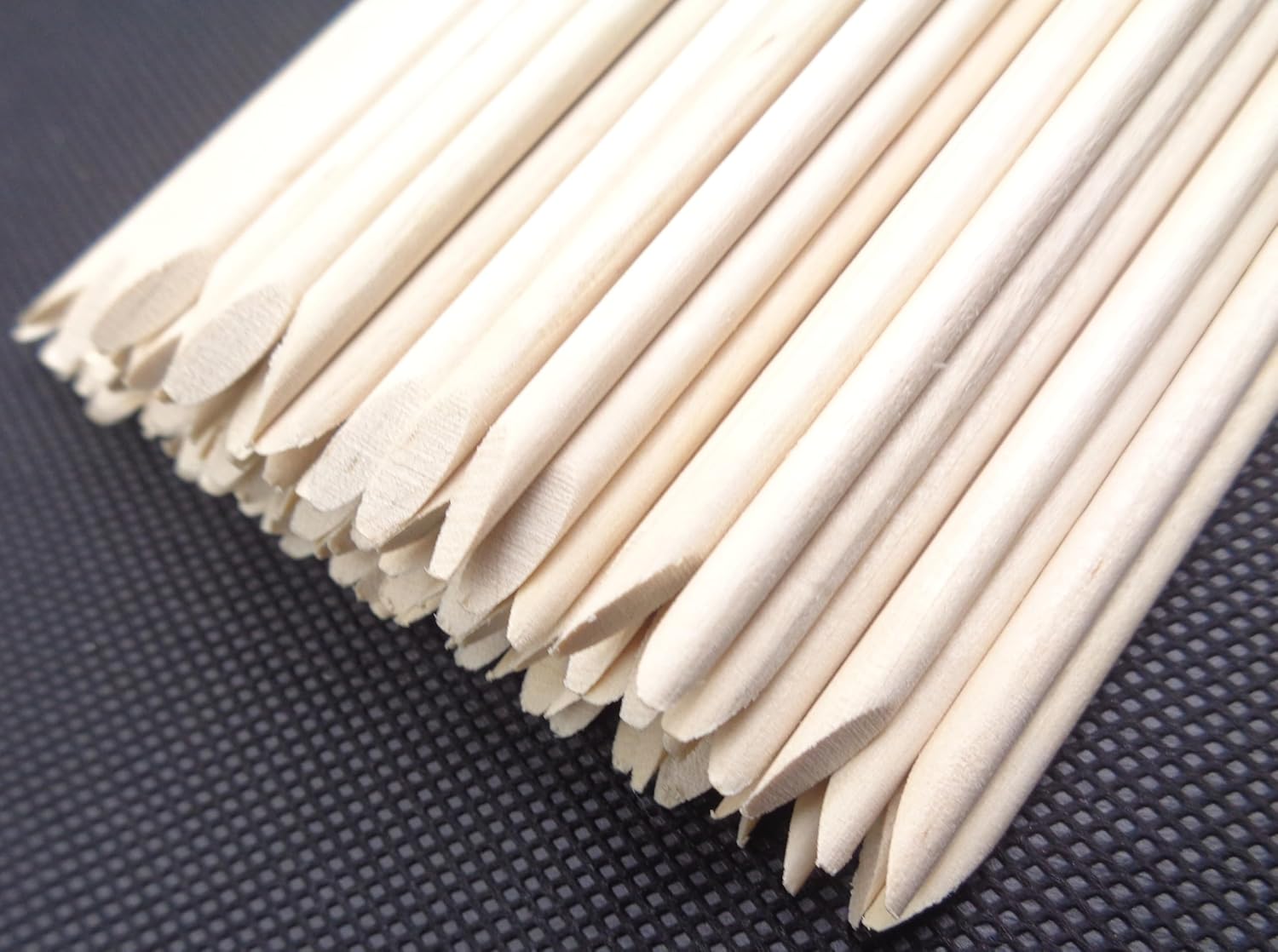 100-Pack Nail Art Wood Stick, Double Heads Nail Cuticle Pusher Remover Manicure Pedicure Tool-FemmiqueWomen