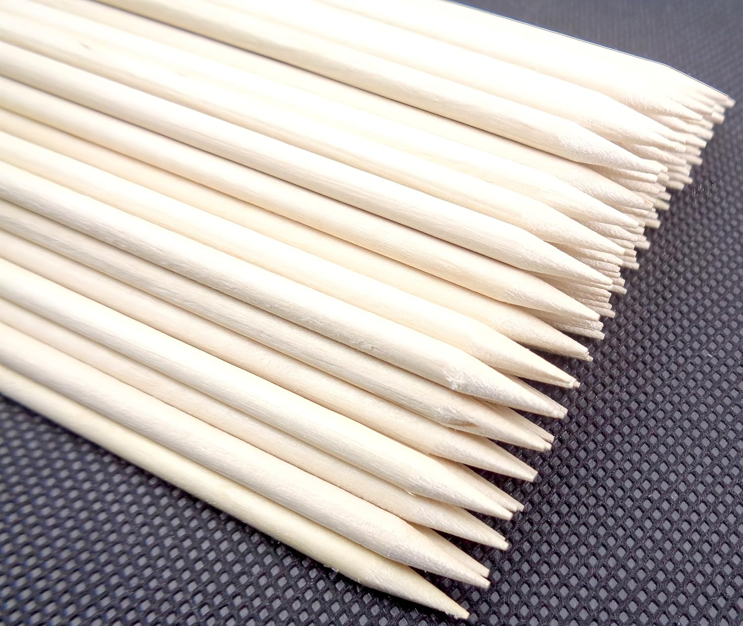 100-Pack Nail Art Wood Stick, Double Heads Nail Cuticle Pusher Remover Manicure Pedicure Tool-FemmiqueWomen