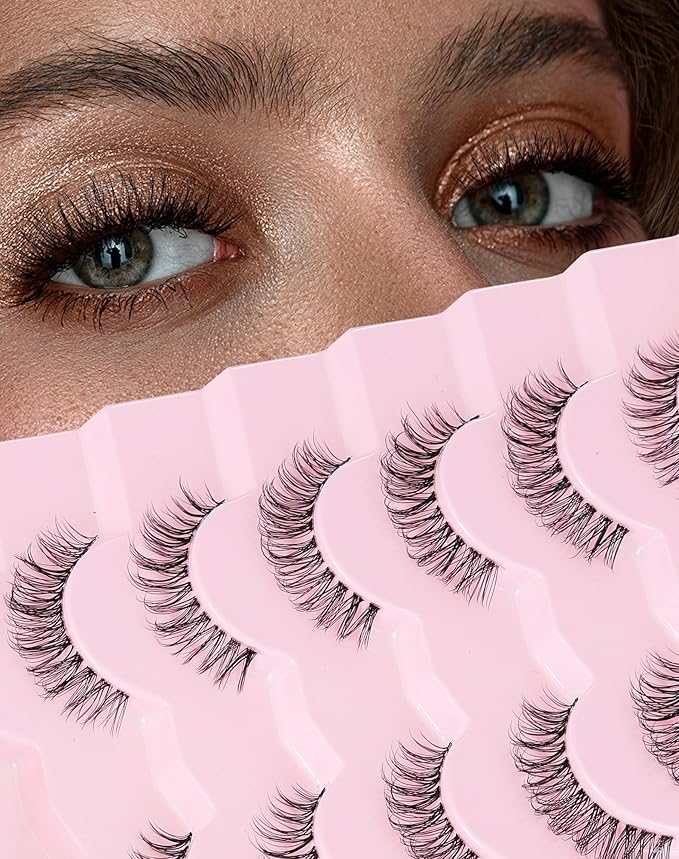 Short Strip Lashes Natural Eyelashes Wispy Lashes Fluffy Mink Lashes C Curl Eye Lashes Soft Small False Eyelashes Demi Wispies Eyelashes 7 Pairs-FemmiqueWomen