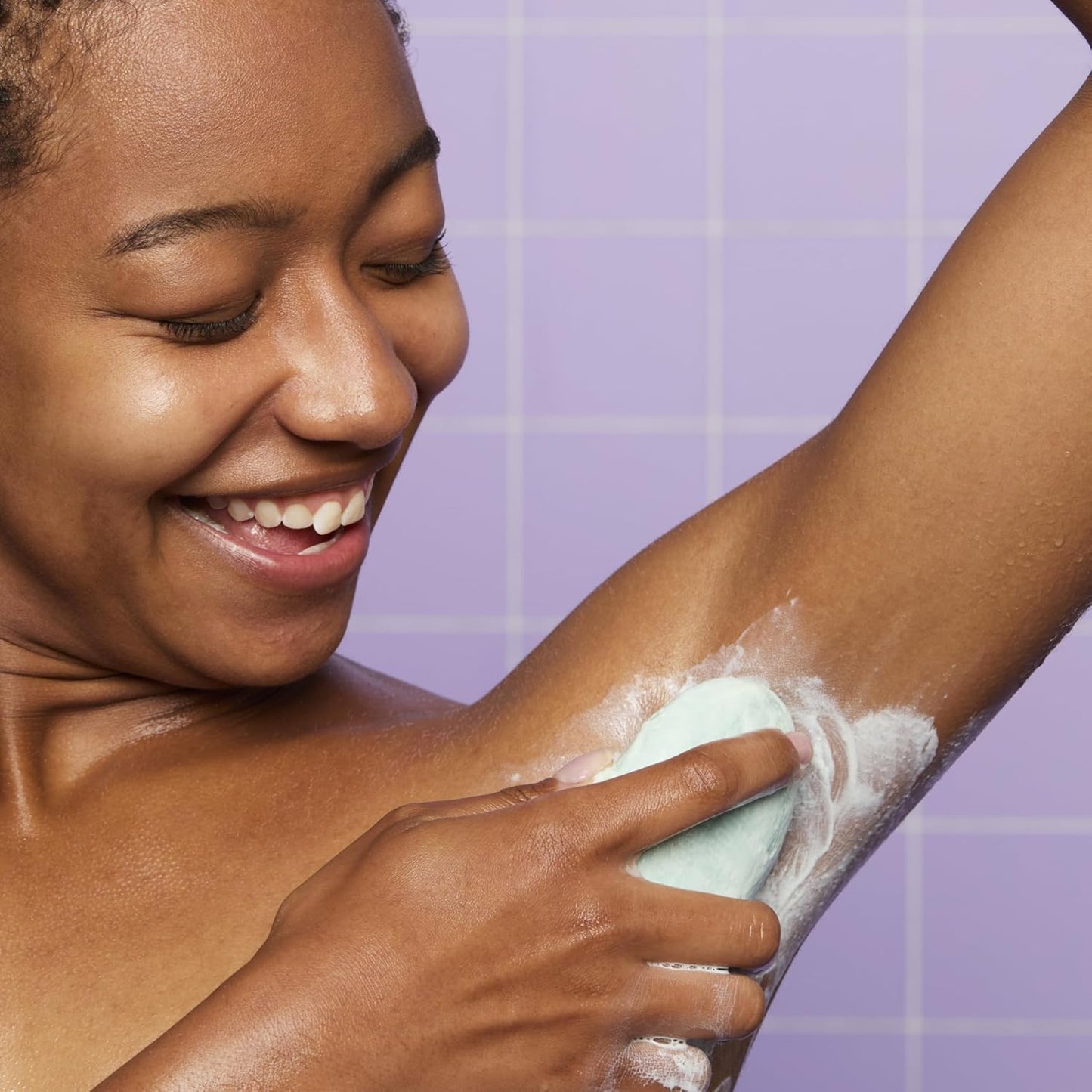 Good Molecules Brightening & Dark Spots Bar - Soap Free Face and Body Bar - Tranexamic, Kojic Acids and Niacinamide to Target Dark Spots - Skin Care-FemmiqueWomen