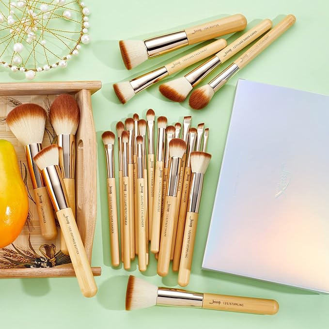 Jessup Professional Bamboo Makeup Brushes, Premium Synthetic Foundation Powder Concealer Blush Highlight Eye Blending Cosmetic Brush Set 25pcs T135-FemmiqueWomen