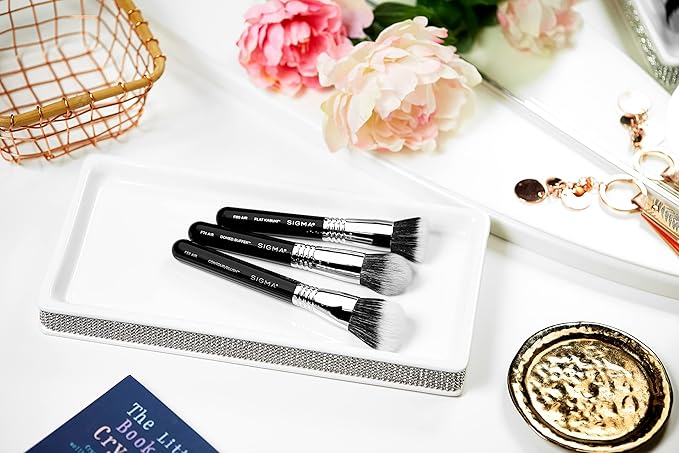 Sigma Beauty F53 Air Contour and Blush Brush – Angled Makeup Brush for Blush & Bronzer, Perfect for Sheer to Medium Coverage, Professional, Streak-Free Application (1 Brush)-FemmiqueWomen