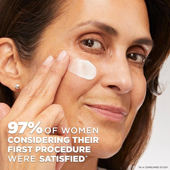 L'Oreal Paris Revitalift Triple Power Anti-Aging Face Moisturizer, Pro Retinol, Hyaluronic Acid & Vitamin C to Reduce Wrinkles, Firm & Brighten Skin, 1.7 Oz-FemmiqueWomen