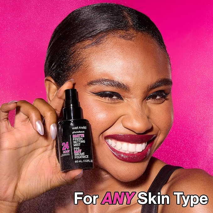 Wet n Wild Photo Focus Matte Finish Setting Mist, Matte - clear-FemmiqueWomen